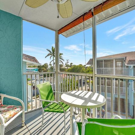 Coastal Cheer Apartment Bradenton Beach Bagian luar foto