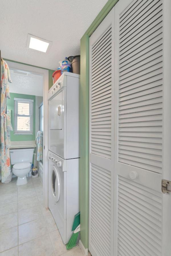 Coastal Cheer Apartment Bradenton Beach Bagian luar foto