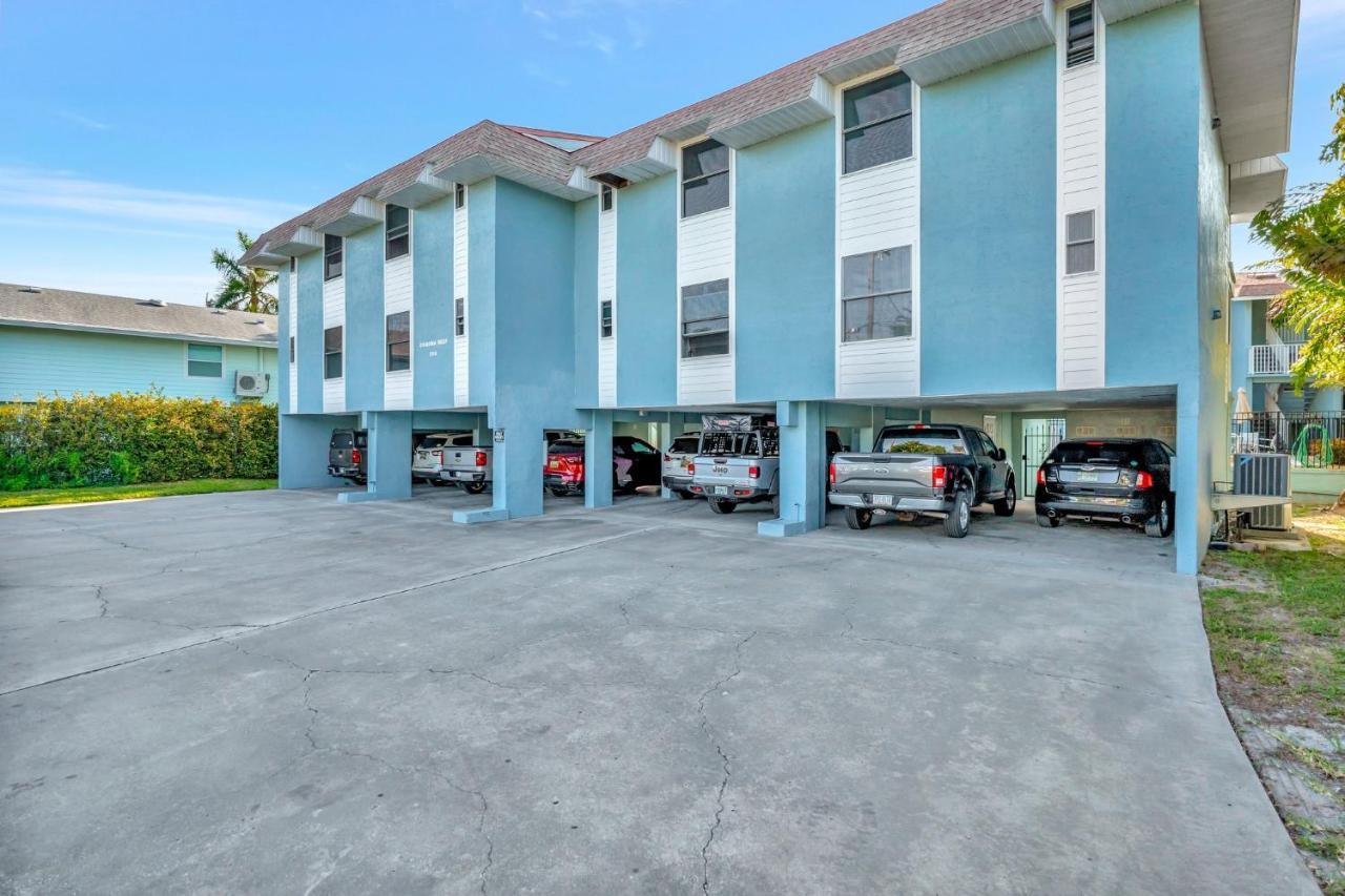 Coastal Cheer Apartment Bradenton Beach Bagian luar foto