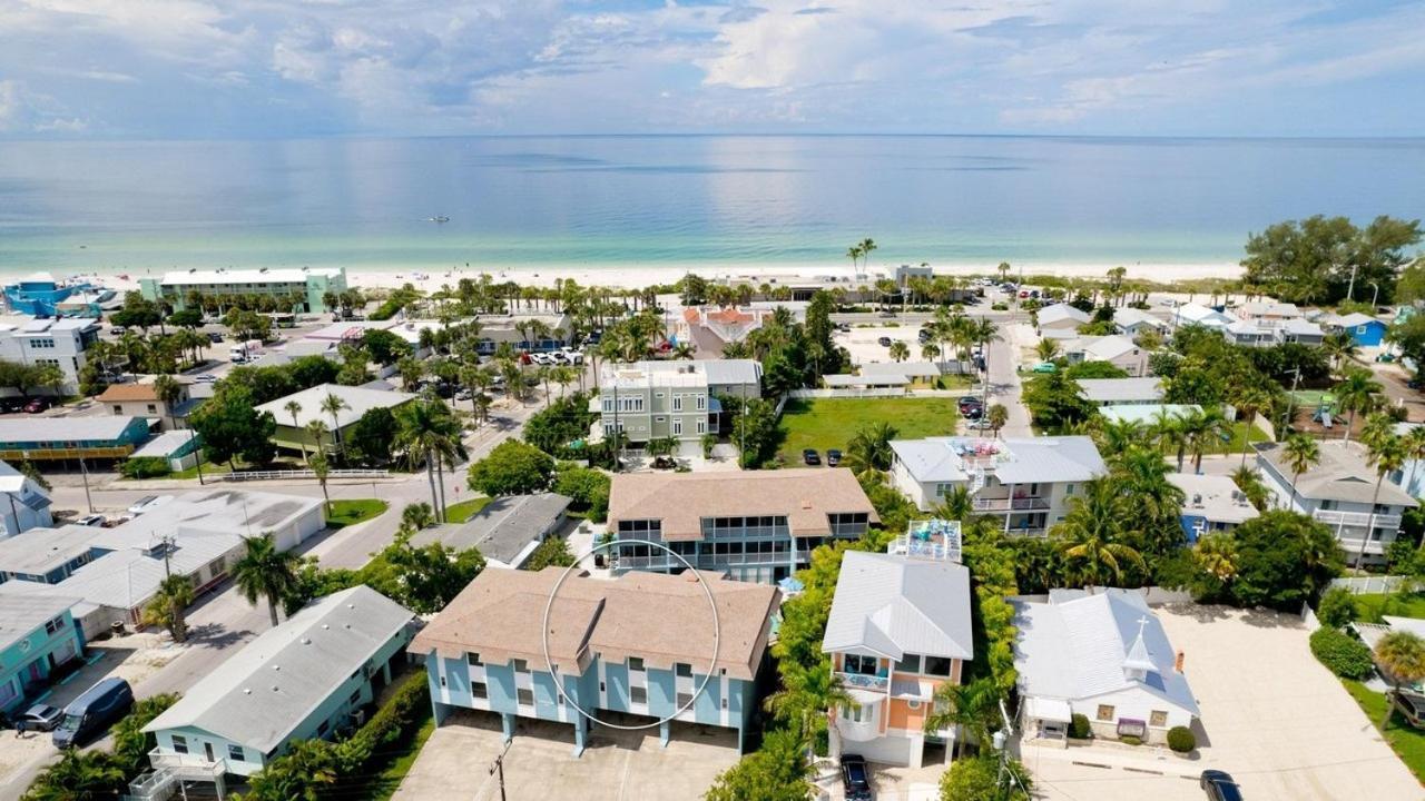Coastal Cheer Apartment Bradenton Beach Bagian luar foto